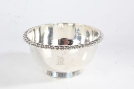 George V silver sugar bowl, London 1926, maker Goldsmiths & Silversmiths Company Ltd. with gadrooned