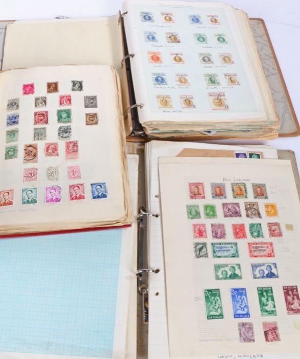 Stamps, World collection housed in three albums (3)