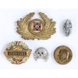 Selection of German Third Reich period 'tinnies' and Veterans Association badges, (5)