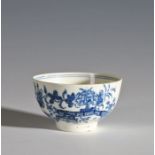 Lowestoft porcelain tea bowl and saucer decorated in the fence and garden pattern, 6.5cm diameter,