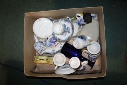 Mixed ceramics, to include a stoneware flask, Meissen style moustache tea cup and saucer, similar