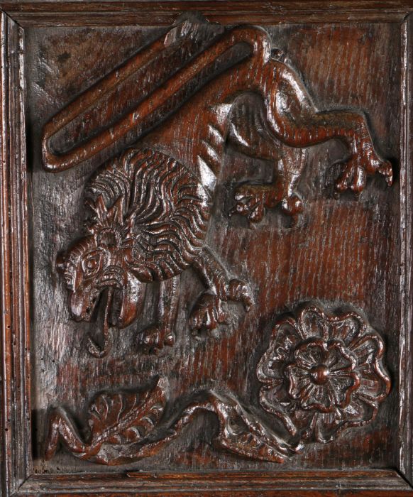 A well-carved oak headboard, of three early 16th Century panels, Welsh Borders A lion above a rose - Image 3 of 5