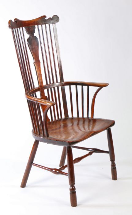 A good George III cherry, walnut and elm comb-back Windsor armchair, Thames Valley, circa 1770-90, - Image 3 of 3