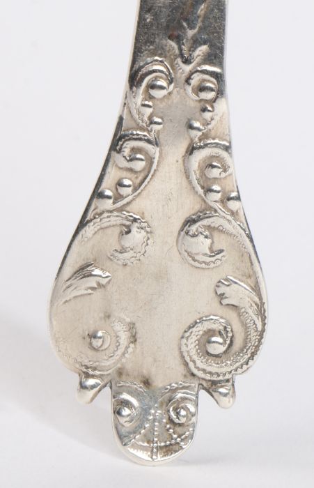 James II/ William and Mary silver lace back trefid spoon, London marks rubbed, maker probably - Image 4 of 4