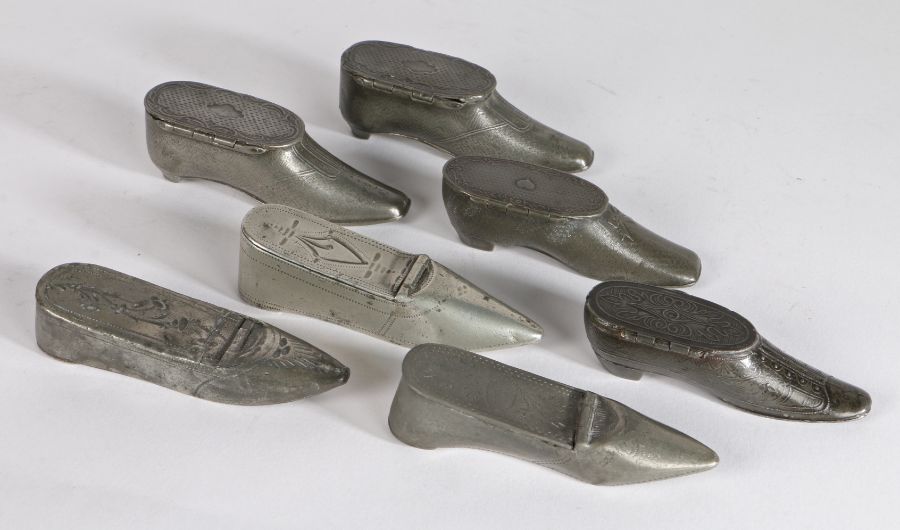 A group of 19th century pewter ‘shoe’ snuff boxes All with decoration (7) Some surface scratches, - Image 2 of 2