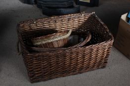 Three various wicker baskets, one with a lid (3)