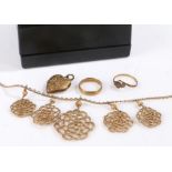 Collection of gold coloured jewellery to include wedding band "18 Carat Gold Cased?", heart shaped