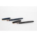 Two Parker fountain pens, one in navy and the other in black, each with 14k gold nibs (2)