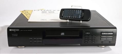 Kenwood Compact Disc CD Player DPF-2010, with Operating Instructions and Remote. S/N 80301290