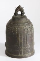 Chinese archaic bronze bell, in the Yong Zhong style, late Western Zhou/early Eastern Zhou dynasty