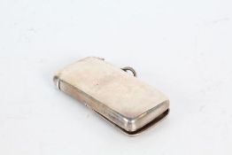 Edward VII silver combination vesta/snuff box, Birmingham 1904, maker J.T, the vesta with hinged lid