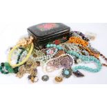 Collection of costume jewellery to include beaded necklaces, earrings ect (Qty)