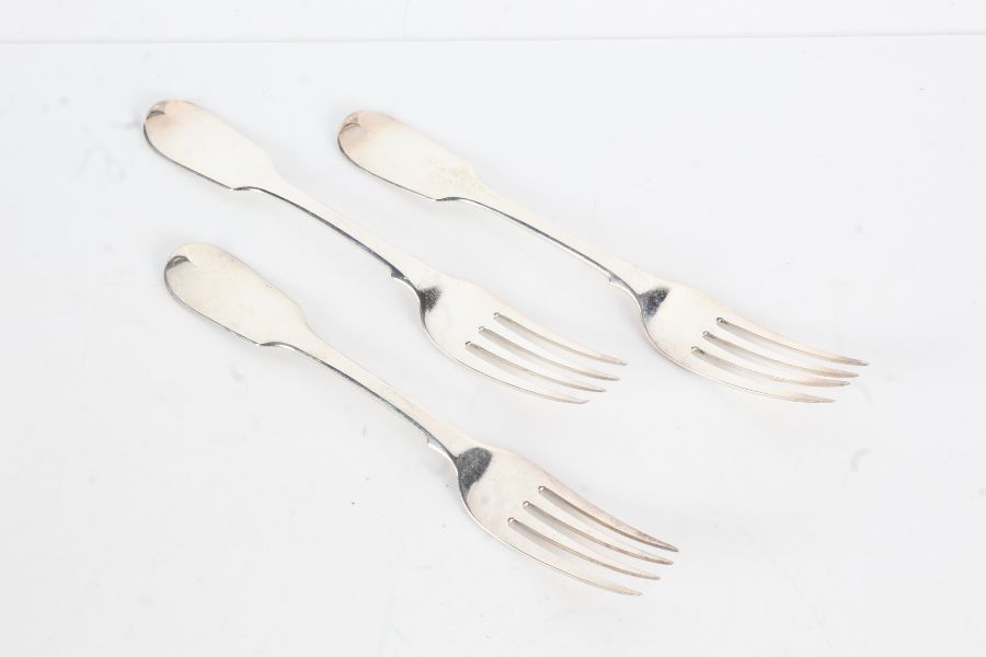 Three Victorian silver table forks, London 1844, maker Richard Britton, the fiddle patter handles