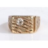 A 9ct yellow gold gent's rectangular signet ring with one old cut diamond. Approx. diamond carat