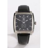 Tag Heuer Monaco automatic gentleman's stainless steel wristwatch, ref. WW2110, the signed black