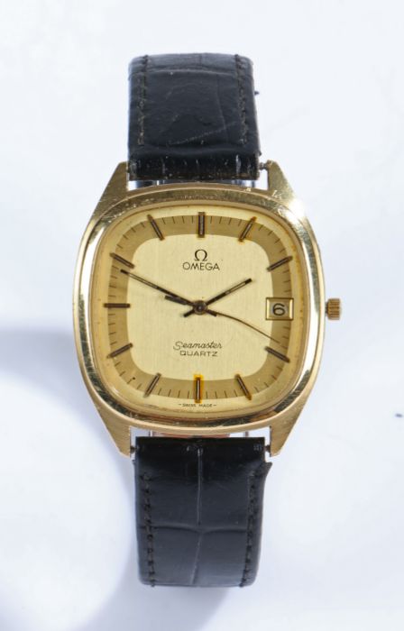 Omega Seamaster quartz gentleman's wristwatch, the signed gilt dial with baton markers and date