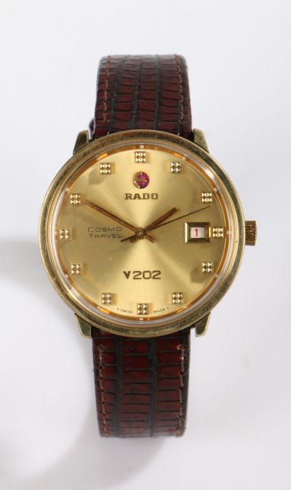 Rado Cosmo-Travel V202 gentleman's gilt cased wristwatch, ref. 11851, the signed gilt dial with