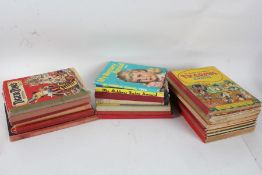 Collection of children's annuals, to include Bubbles 1926, T.V. Comic, Lion, The Bobbsey Twins,