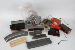 Quantity of Hornby OO gauge model railway items, including a locomotive and buildings (qty)