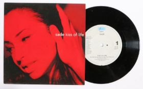 Sade - Kiss Of Life 7" single (659116 7).