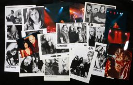 21 x Grunge press release photographs. Artists to include Babes In Toyland. L7. Lemonheads.
