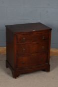 Mahogany veneered bow front chest of drawers, fitted three graduating drawers, 72.5cm high, 60.5cm