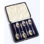 Set of six George V silver coffee spoons, Birmingham 1924, maker Robert Pringle, the handles with