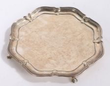 George V silver card tray, Sheffield 1934, maker Atkin Brothers, the central field with presentation