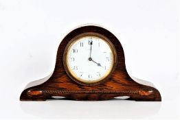 1920's oak case eight day mantle clock, the dial with roman numerals, 26.5cm wide