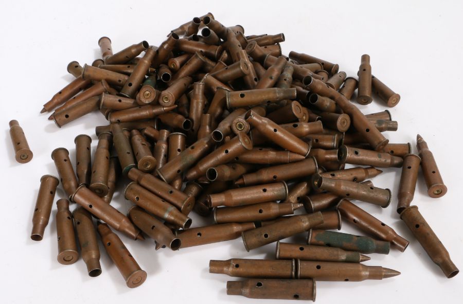 Quantity of inert 7.62 mm shell cases, many with projectiles, inert, (qty)