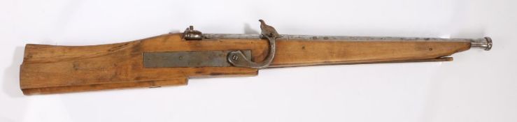 16th Century Matchlock Arquebus, replica firearm, 12 bore calibre, sloping stock, black powder