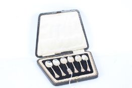 Set of six George V silver teaspoons, Sheffield 1921, maker James Deakin & Sons, the handles with