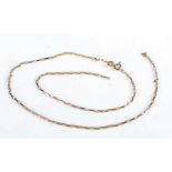 9 carat gold necklace formed from elongated oval links, 2.8g (necklace broken)