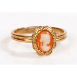 A yellow metal cameo ring, the head set with cameo depicting a Neo-classical lady, weight 2.8 grams