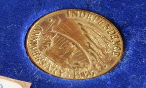 Rhodesia, Independence gold medallion, 1965, marked KARIBA 18ct, cased, 11.3 grams