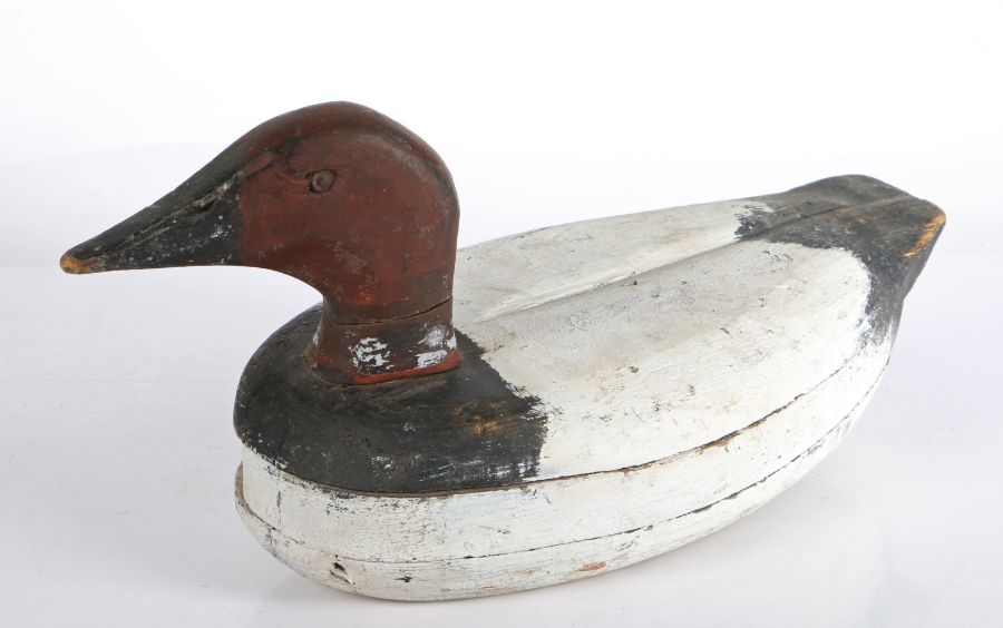 An early 20th century American wooden decoy duck, painted black, brown & white, 38cm long,16cm - Image 2 of 2