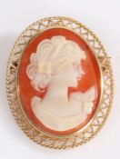 A 9 carat gold mounted cameo brooch pendant, the cameo depicting a classical lady, weight 3.9 grams