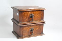 20th century oak table top chest, the rectangular top above two drawers with tear drop handles, 23cm