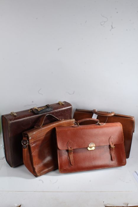 Collection of six various brown leather bags and briefcases (6) - Image 2 of 2