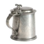 A rare and large Charles II pewter wriggle-work flat-lid tankard, circa 1680 Of quart Old English