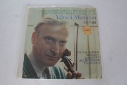 Yehudi Menuhin - Concerto In E Minor, Op. 64 / Concerto No.1 In G Minor, Op. 26 ( ASD 334 )