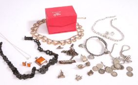 Collection of costume jewellery to include various silver charms, three pence pieces etc (Qty)