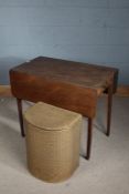 Victorian mahogany pembroke table, the rectangular top above two drop leaves and a single drawer