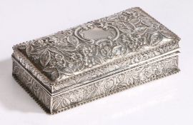 Victorian silver cigarette box, London 1890, maker William Comyns & Sons, the hinged lid with