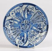 Chinese saucer dish, Kangxi period, circa 1720, with blue and white "Long Eliza" figural