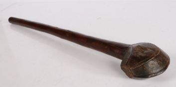 Zulu adze handle, the carved head with cross to the flattened side, 51.5cm long