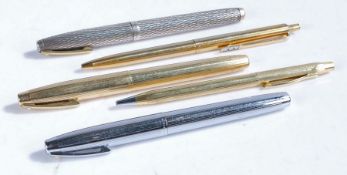 Sheaffer Sterling silver fountain pen with diamond pattern body and 14 carat gold nib, Sheaffer gold