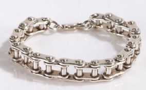 Silver bracelet modelled as a length of bike chain, 21.5cm long, 1.9oz