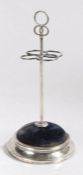 Edward VII silver hatpin stand, Birmingham 1910, makers marks rubbed, the triple ring terminal above