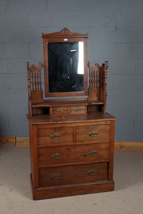 Early 20th century dressing chest, consisting of two short and two long drawers, the top decorated